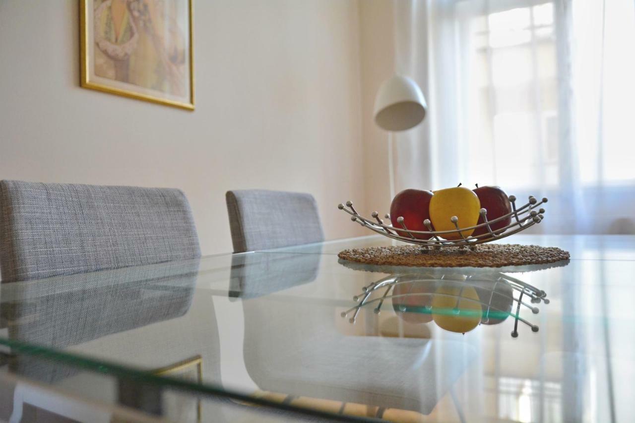 Apartment In The Heart Of Prag Eksteriør billede
